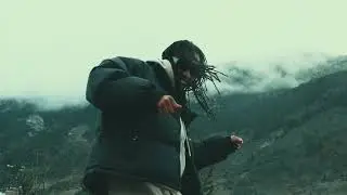 Yxung Bxss, April Maey - Carry On (VISUALIZER)