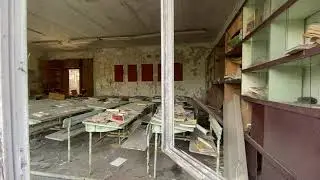 Чернобыль (Chernobyl). Припять. Разрушенная школа