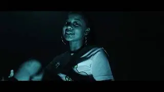S3nsi Molly - Piano Flow (Official Video)