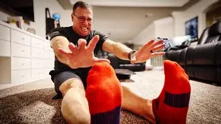 Help! I can’t touch my toes!!