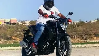 Yamaha FZ 25 First Ride Review, Exhaust Note, Walkaround