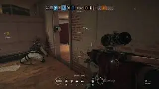 Bruh moment in Rainbow Six Siege