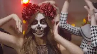 DEAD MAN'S HOUSE PARTY - Oingo Boingo cover | Chris Commisso