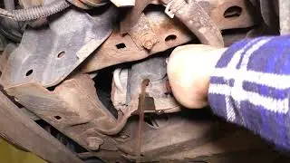 Opel Omega B coolant drain plug location. The answer!