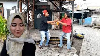 Bahaya Air Berwarna | Sitkom 26