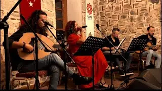 Kehribar-Mazi kalbimde bir yaradır