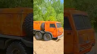 KAMAZ 8x8 VS MAN KAT 6x6