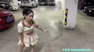 Lolicc: Polio Girl walk without crutches