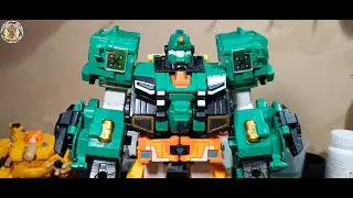 Quantum Heroes Metatron - ThunderStorm War God (Stego Tron)