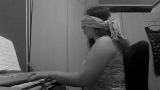 Amelie mit verbundenen Augen gespielt/ Amelie played blindfolded #améliesoundtrack