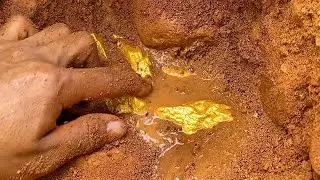 Finding and digging treasure gold under the big stone