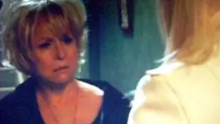 Peggy Vs Sam - Christmas slappage