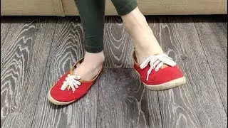 EP14. Loafer sneakers sockless shoeplay at office lounge