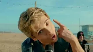 Elyar Fox - A Billion People