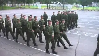 Неожиданный выбор строевой песни