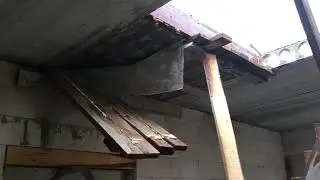 Начал разбирать опалубку