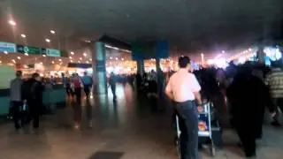 Задымление в аэропорту Домодедово, внутри ужасный запах