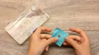 How to install eyelets on clothing