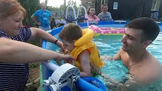 230624 Купание Ромы
