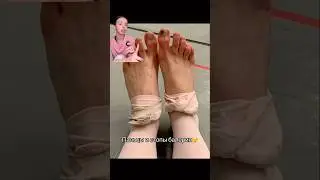 Ballerinas' feet 