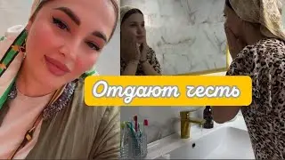 СЕГОДНЯ СЕЛИМА 💝 ПОДЕЛИТЬСЯ КАК УХАЖИВАТЬ ЗА ЛИЦОМ В ЖАРУ 🤩
