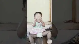 Joget dong😅 #baby #babygirl #babyshorts