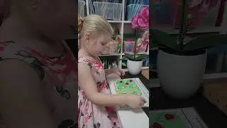 «Нейромоторные игры – считалки» по теме "8 Марта".