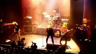 The Damned - Neat Neat Neat ( mystery players !! )