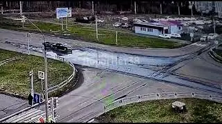 Мечтателей Дружба Народов въехал на ваз 2107 и уехал с места дтп