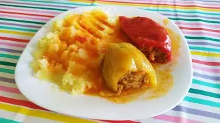 Stuffed peppers with ground beef 🌶️ mashed potatoes in tomato sauce