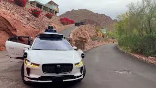 Waymo tackles mountain roads!
