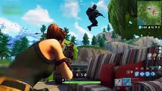 Jogando fortnaiti as 3 da manhã ( me morri? )