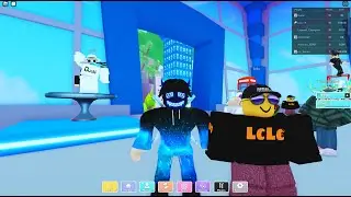 I Got Into a Server With LCLC