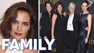 Katie Holmes Family & Biography