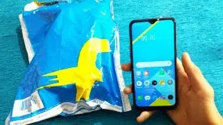 Realme C2 Retail Unit Unboxing In Hindi Rs.5,999 - Very Nice Phone