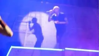 LIVE CHRIS BROWN @ BERCY 06/12/12 (take you down)