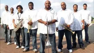 76 Degree West Band Feat. Raheem Devaughn