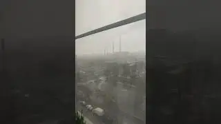 сильный ураганный ветер и снег в Москве 26 марта 2022