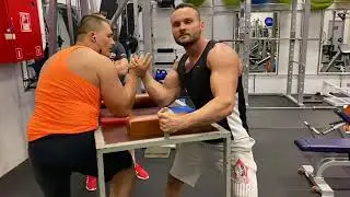 2-я часть спарринга в Спарке/ARMWRESTLING