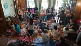 Укрываясь от дождя в Немецком центре. Концерт Татьяны Стукаловой