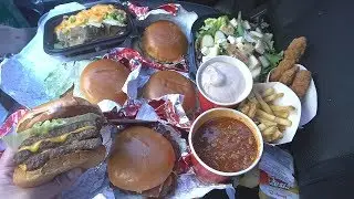 How to enjoy a WENDY'S FEAST   ** BIG BITES **