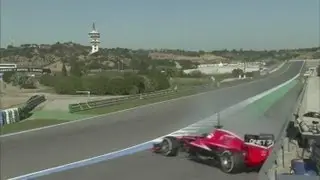 Max Chilton crash during first F1 testing