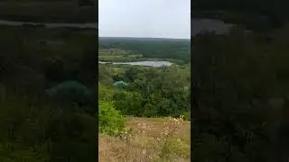 Холмы, овраги, а красиво!!! Дух захватывает!