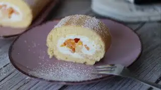 Mandarinen Biskuitrolle mit leichter Quark-Sahnecreme