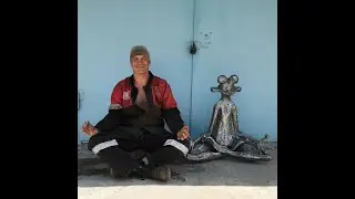 Медитирующая лягушка от Вадима Кулешова.