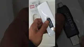 Earldom USB 2.0 OTG Adapter & Card Reader | Compact & Versatile!