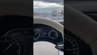 Nissan Murano 2018  220 km/h