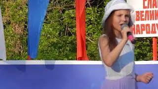 Чепурина Вероника, 9 лет.Песня "Белые панамки"