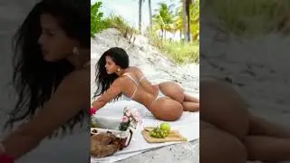 Sexy Curvy Bikini Model 23!