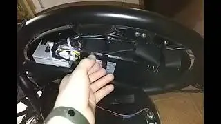 Kugoo V1 болтается аккумулятор